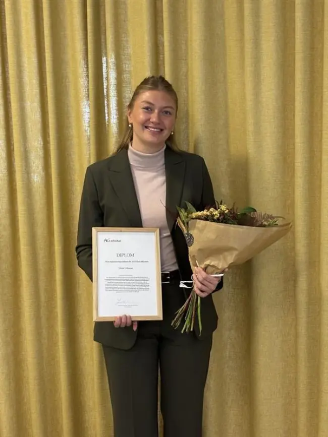 Uppsatsvinnare Elvira